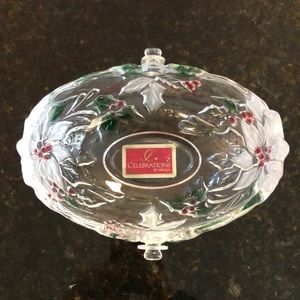 Mikasa Holiday Bloom glass basket